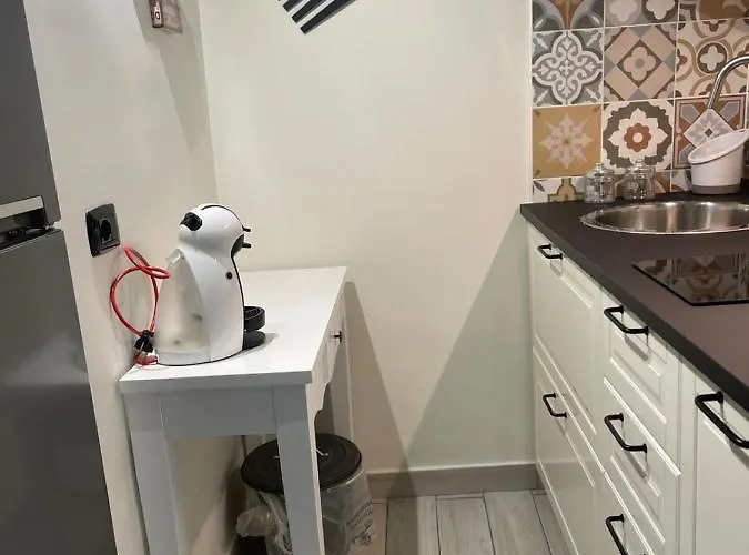 Ac شقة كاتانيا